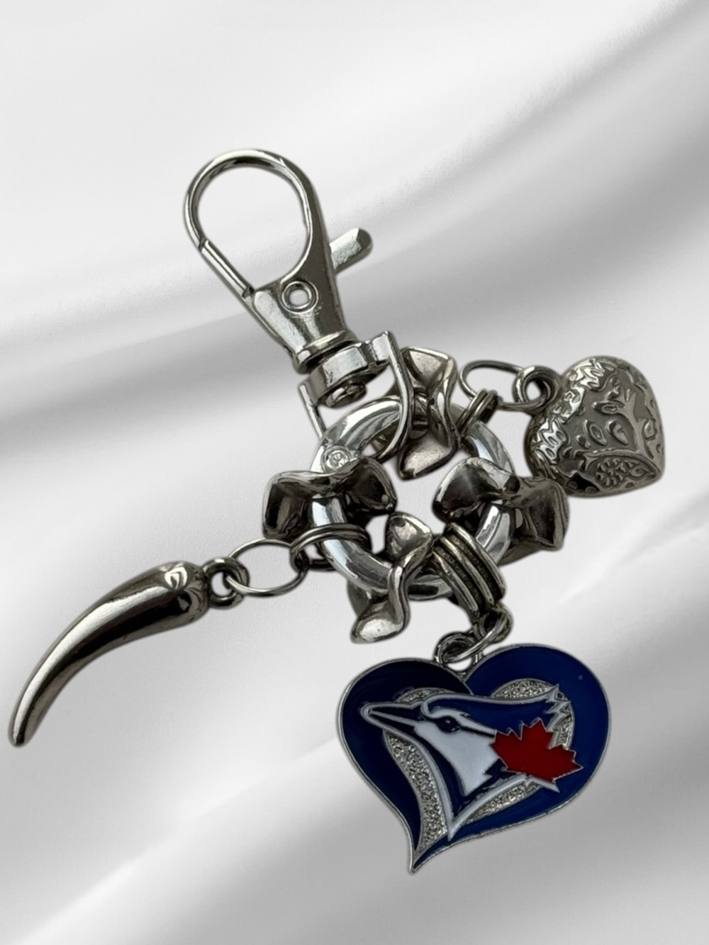 🆕 Toronto Blue Jays Charm with Dual Clasps-No. 2